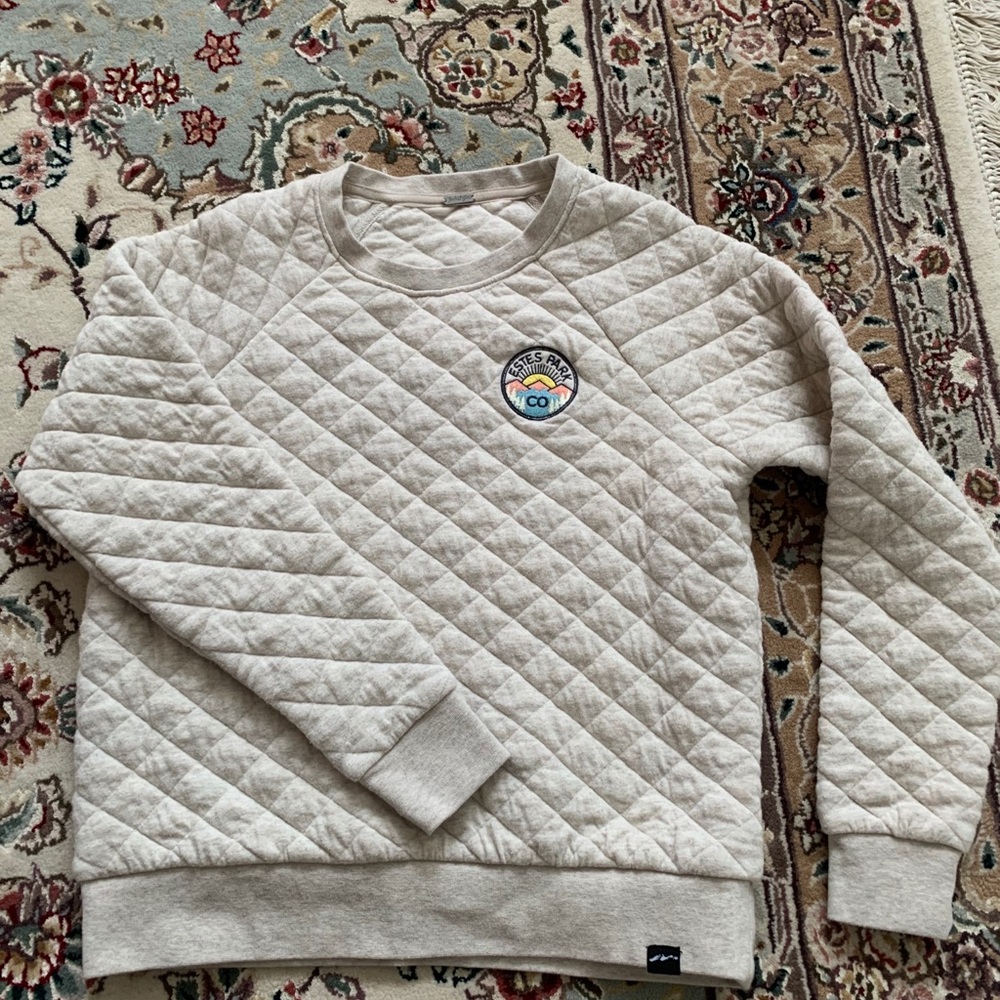 Tech Styles girls sweater